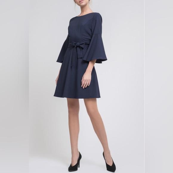 J.O.A. Open Back Flare Sleeve Navy Dress with Cut Out Back Size Large - Picture 3 of 7